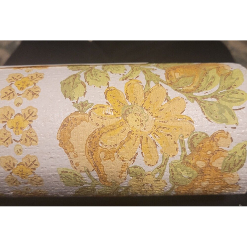 Vintage Yellow Green Floral Wallpaper Prepasted Washable 42' X 20 1/2" 72 Retro